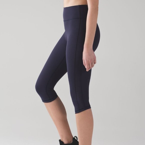 LULULEMON Squad Goals Crop (17") Midnight Navy Blue {A34} - Picture 2 of 7